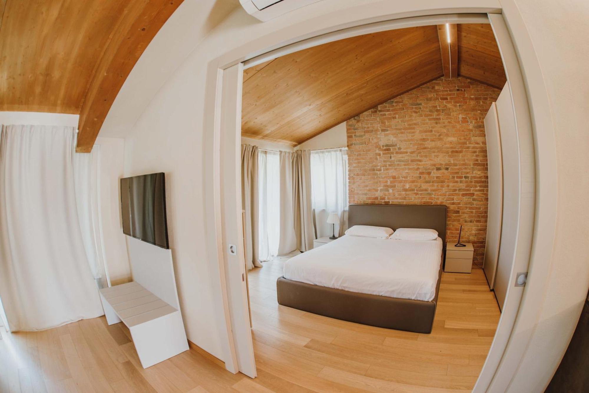La Cascina Di Carlotta 1846 Agriturismo 阿尔巴 外观 照片